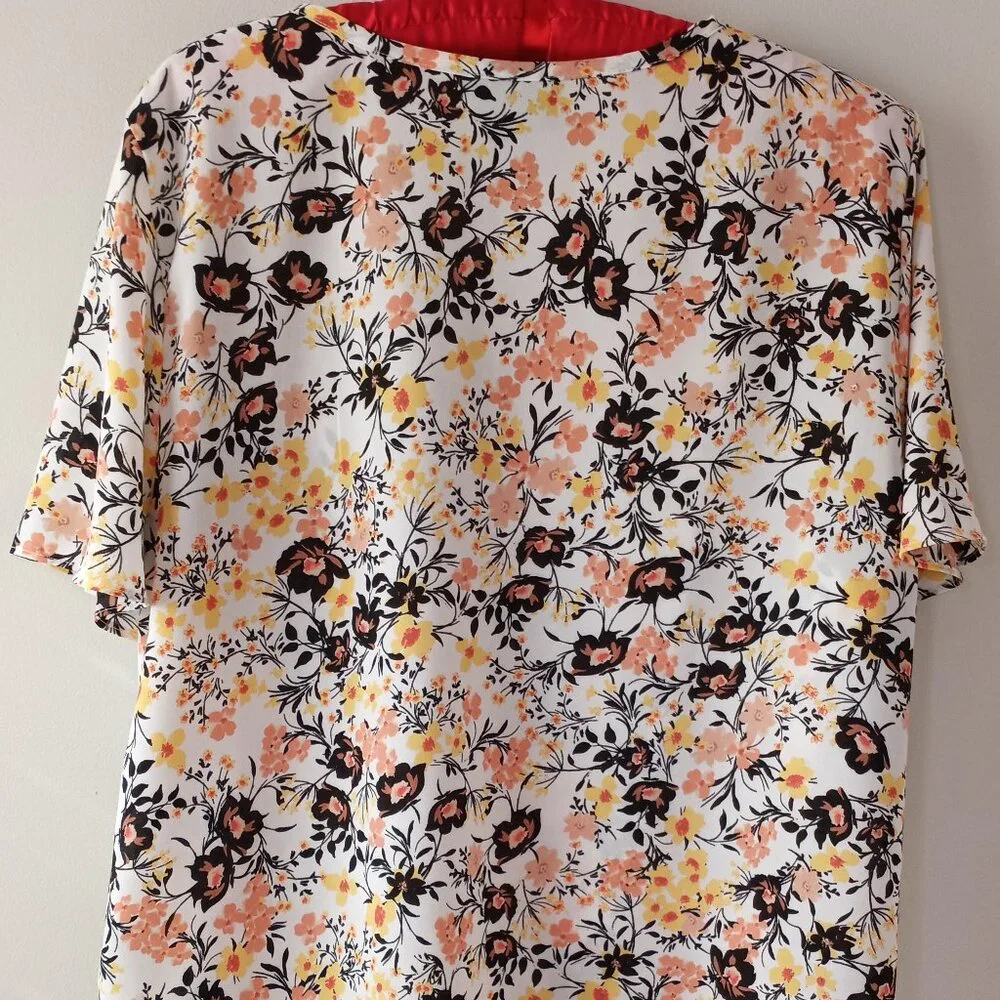 'LIZ CLAIBORNE CAREER PETITE' XLP Ditzy Floral flutter Sleeve Blouse NWOT - Picture 6 of 8